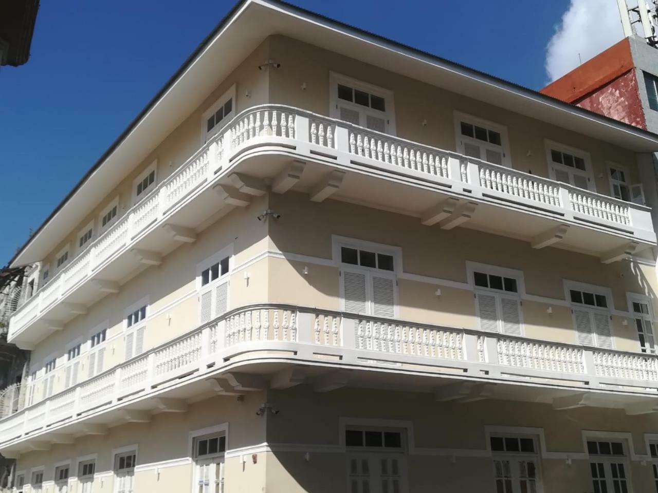 Apartotel Casa Franco Panamá Esterno foto